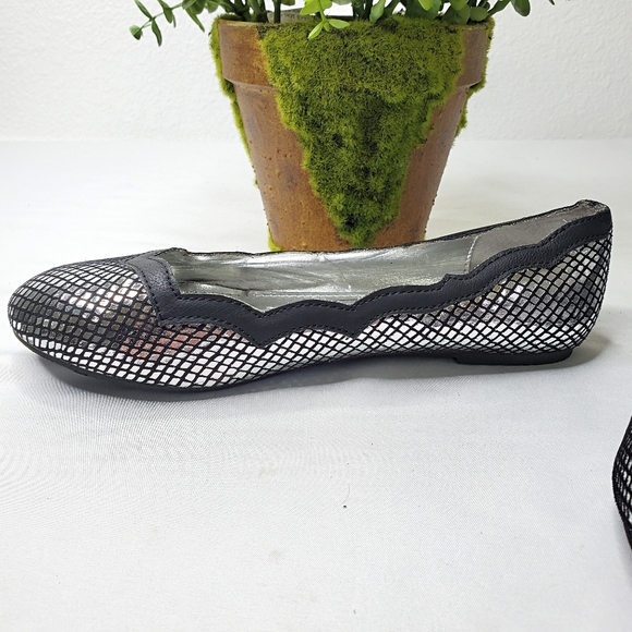 Kensie Girl Flats Balerina 31303 Black Silver 2 - Picture 5 of 9
